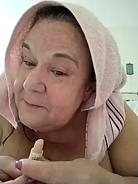 Yaya Mineira online show from 10.04.25