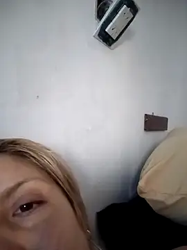Snapshot of La_pauli_latina chatting on 06.08.26 La pauli latina online show from 06.08.26