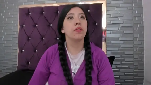 AntoneellaF online show from 03.14.25