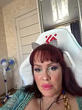 Lolaley2 online show from 04.22.26