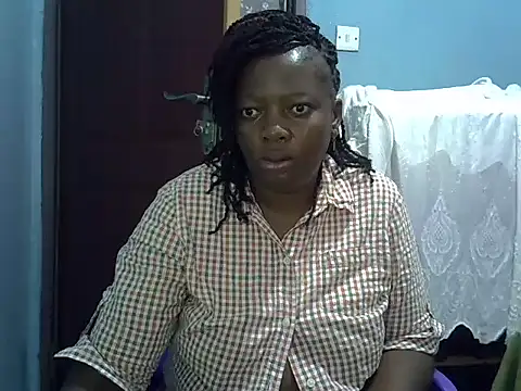 Snapshot of Ebonyceline chatting on 05.14.26 Ebonyceline online show from 05.14.26