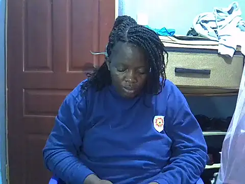 Snapshot of Ebonyceline chatting on 05.23.26 Ebonyceline online show from 05.23.26