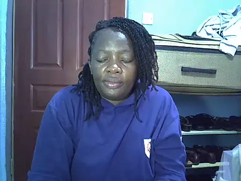 Snapshot of Ebonyceline chatting on 05.24.26 Ebonyceline online show from 05.24.26