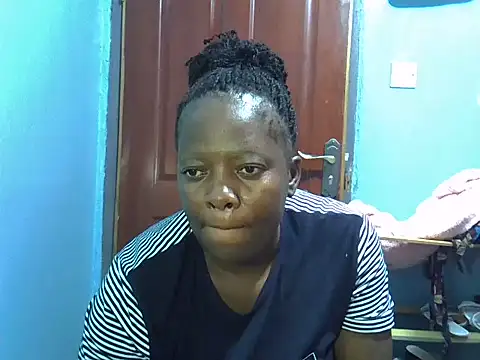 Snapshot of Ebonyceline chatting on 07.14.26 Ebonyceline online show from 07.14.26