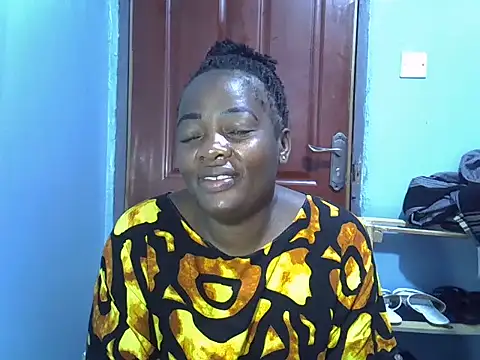 Snapshot of Ebonyceline chatting on 07.21.26 Ebonyceline online show from 07.21.26