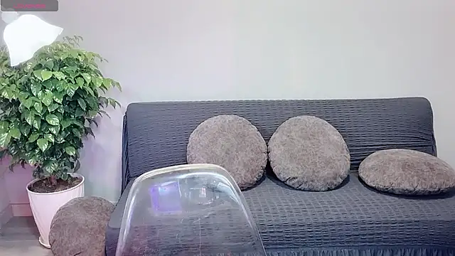 Mya Lee online show from 03.05.26