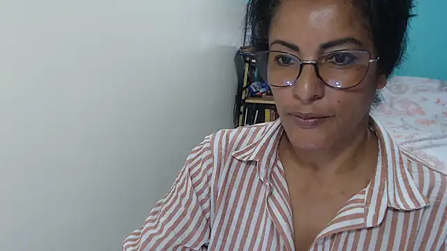 kateleyagrey online show from 12.01.25