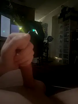 whitestroker online show from 11.20.25