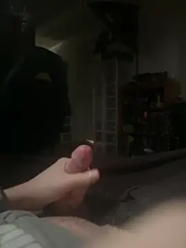 whitestroker online show from 12.04.25