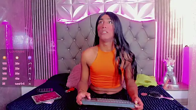 Lucia-sex online show from 04.18.26