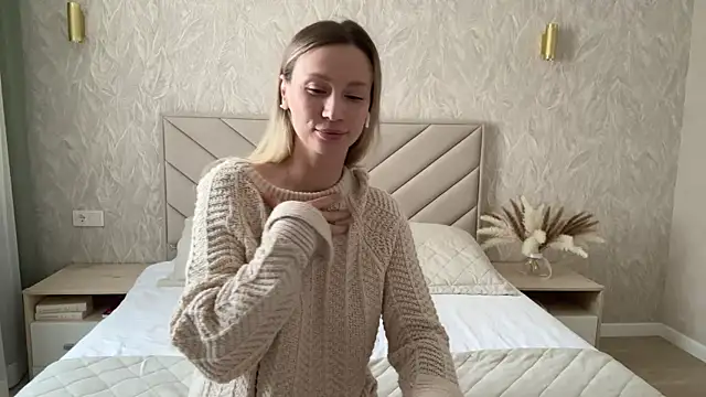 Alice Wonders online show from 02.26.25