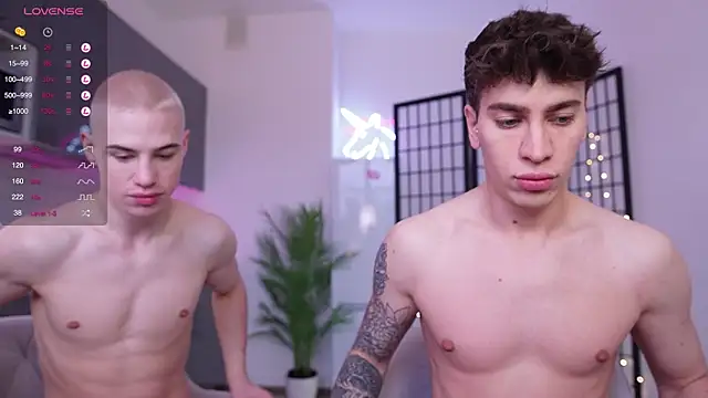 Snapshot of Evan__White_ chatting on 12.02.24 Evan  White  online show from 12.02.24