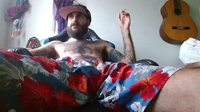 Snapshot of Tatted21xxx chatting on 07.05.26 Tatted21xxx online show from 07.05.26