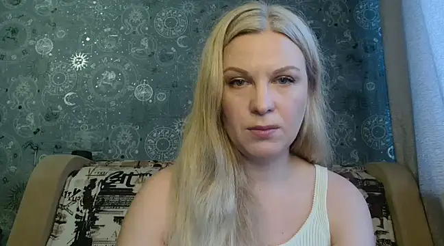 BlondeFox online show from 02.03.25