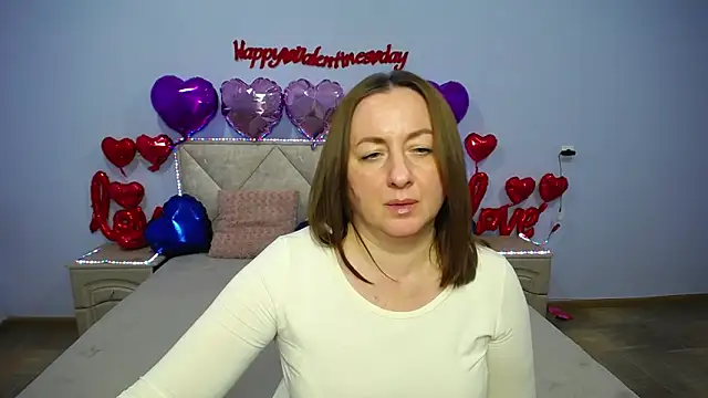 Snapshot of Abby_Taylorr chatting on 02.13.25 Abby Taylorr online show from 02.13.25