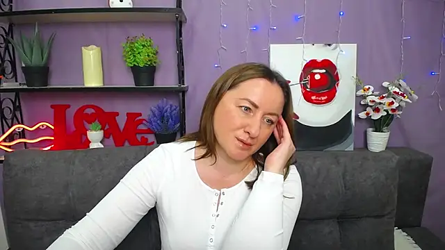 Snapshot of Abby_Taylorr chatting on 03.12.25 Abby Taylorr online show from 03.12.25