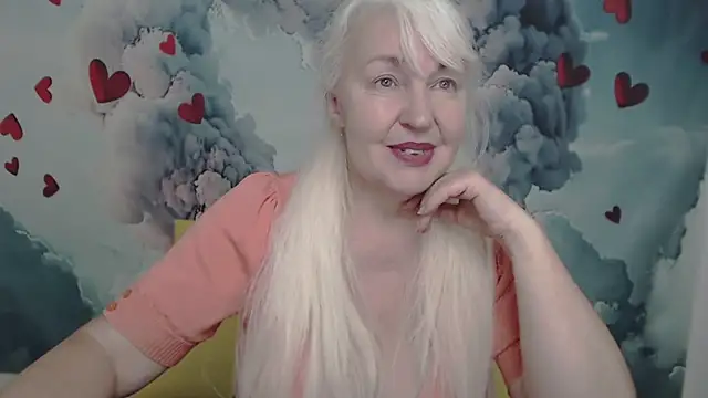 Snapshot of BlondyLeeBest chatting on 02.03.25 BlondyLeeBest online show from 02.03.25
