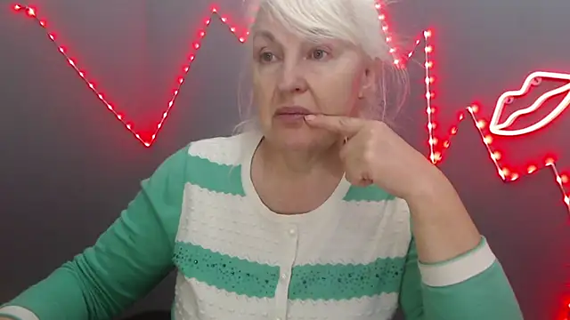 BlondyLeeBest online show from 03.13.26