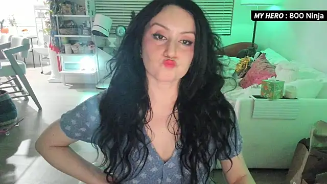 Vesaaa online show from 11.05.25