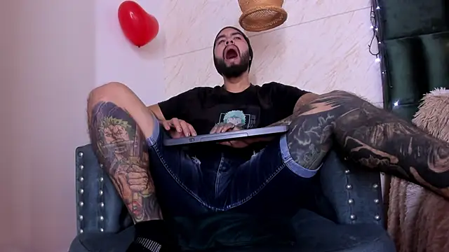 matteosantos online show from 02.14.25