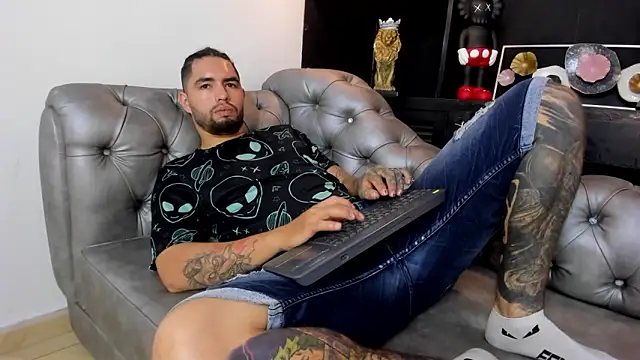 matteosantos online show from 03.04.25