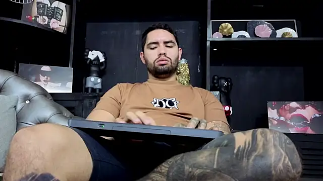 matteosantos online show from 11.08.25