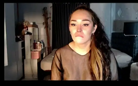 DivaMooree online show from 04.29.26