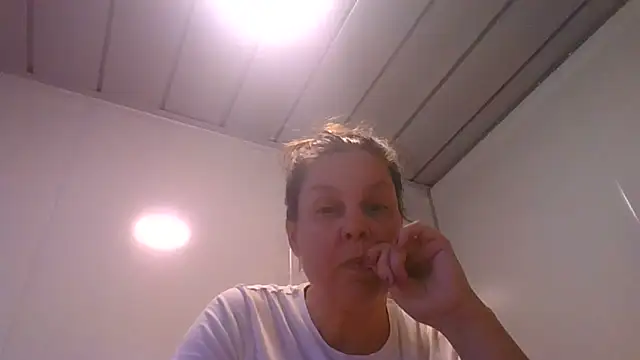 fulloferotic online show from 04.19.26