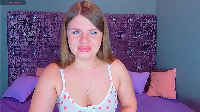 NoraBigAss online show from 02.17.25