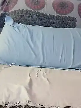 LoGaNfree88 online show from 10.26.25