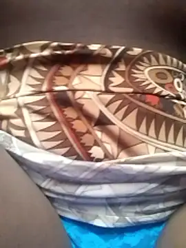 Snapshot of shape30 chatting on 11.30.25 shape30 online show from 11.30.25