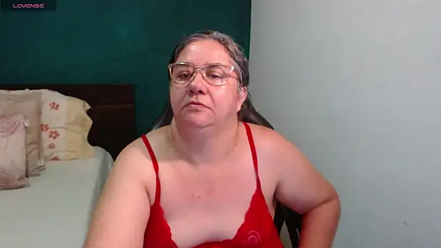 scaelettdubois online show from 07.12.26