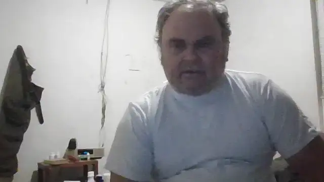Snapshot of jamestexas chatting on 08.01.26 jamestexas online show from 08.01.26