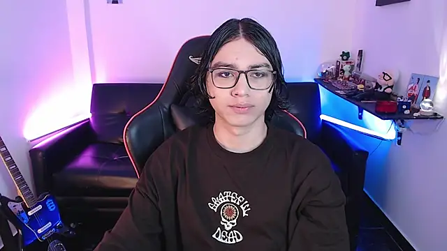 Snapshot of malik_harrison__ chatting on 01.06.25 malik harrison   online show from 01.06.25