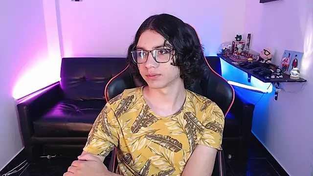 Snapshot of malik_harrison__ chatting on 01.09.25 malik harrison   online show from 01.09.25