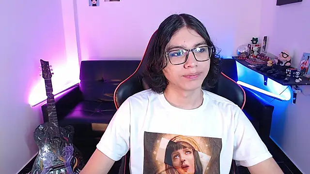 Snapshot of malik_harrison__ chatting on 01.24.25 malik harrison   online show from 01.24.25