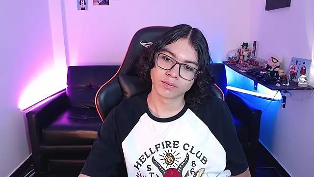 Snapshot of malik_harrison__ chatting on 01.30.25 malik harrison   online show from 01.30.25