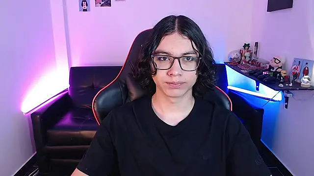 Snapshot of malik_harrison__ chatting on 01.31.25 malik harrison   online show from 01.31.25