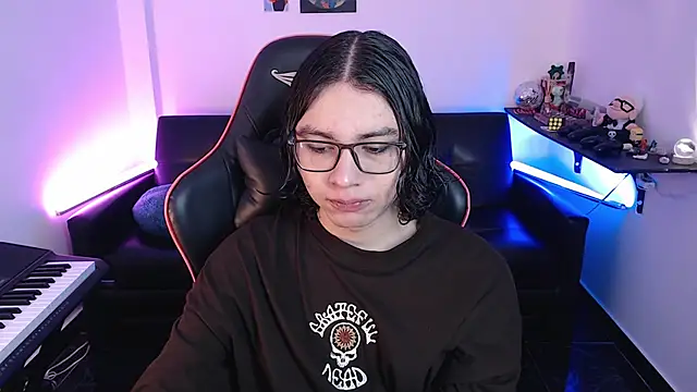 Snapshot of malik_harrison__ chatting on 02.21.25 malik harrison   online show from 02.21.25