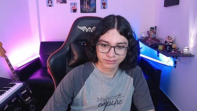 Snapshot of malik_harrison__ chatting on 03.19.25 malik harrison   online show from 03.19.25