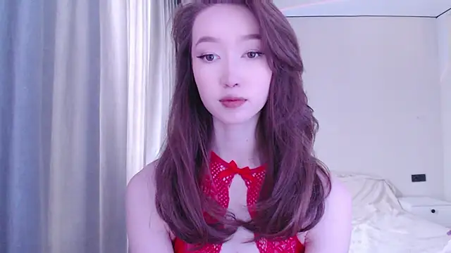 Snapshot of _luna_022 chatting on 12.21.24 luna 022 online show from 12.21.24