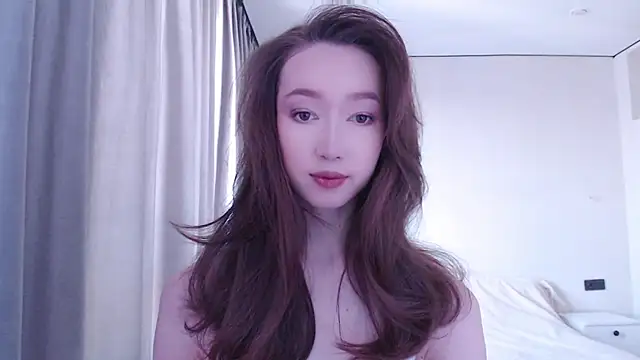 Snapshot of _luna_022 chatting on 12.23.24 luna 022 online show from 12.23.24