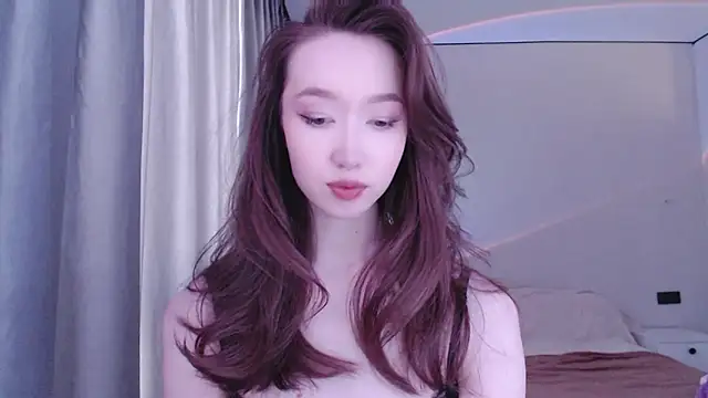 Snapshot of _luna_022 chatting on 12.26.24 luna 022 online show from 12.26.24