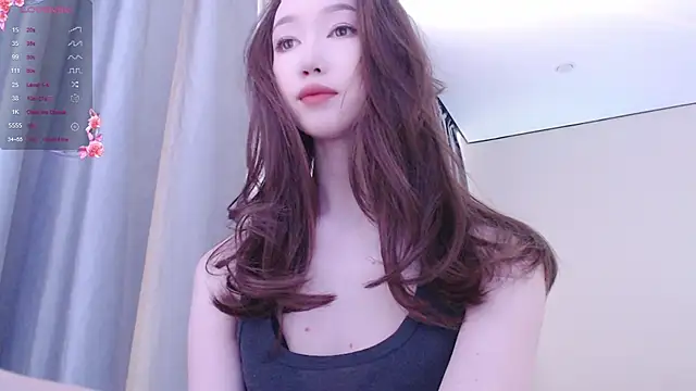 Snapshot of _luna_022 chatting on 01.09.25 luna 022 online show from 01.09.25