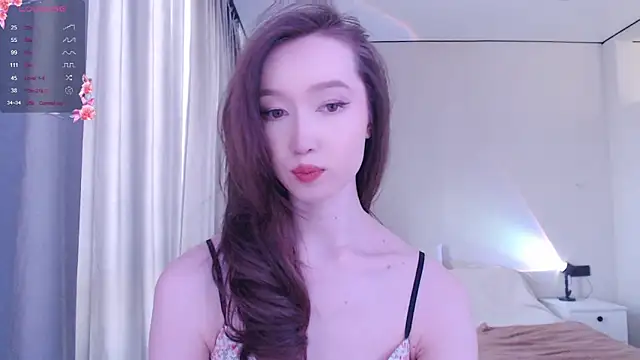 Snapshot of _luna_022 chatting on 01.12.25 luna 022 online show from 01.12.25