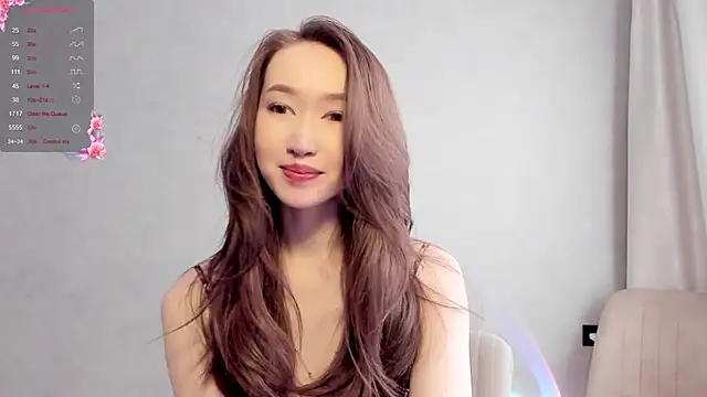 Snapshot of _luna_022 chatting on 03.16.25 luna 022 online show from 03.16.25