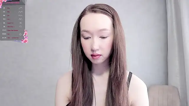 Snapshot of _luna_022 chatting on 03.21.25 luna 022 online show from 03.21.25