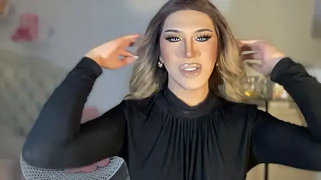 Ts glamxxxx online show from 10.05.25