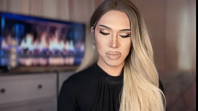 Ts glamxxxx online show from 04.21.26