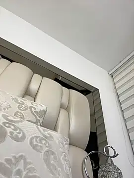 ALISSON FOXXX1 online show from 11.13.25